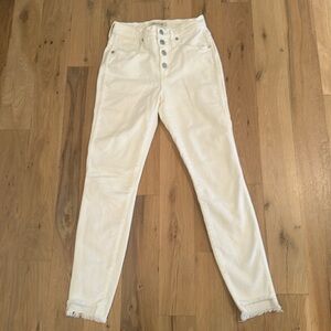 Madewell off white jeans.  Skinny, raw hem Size 25